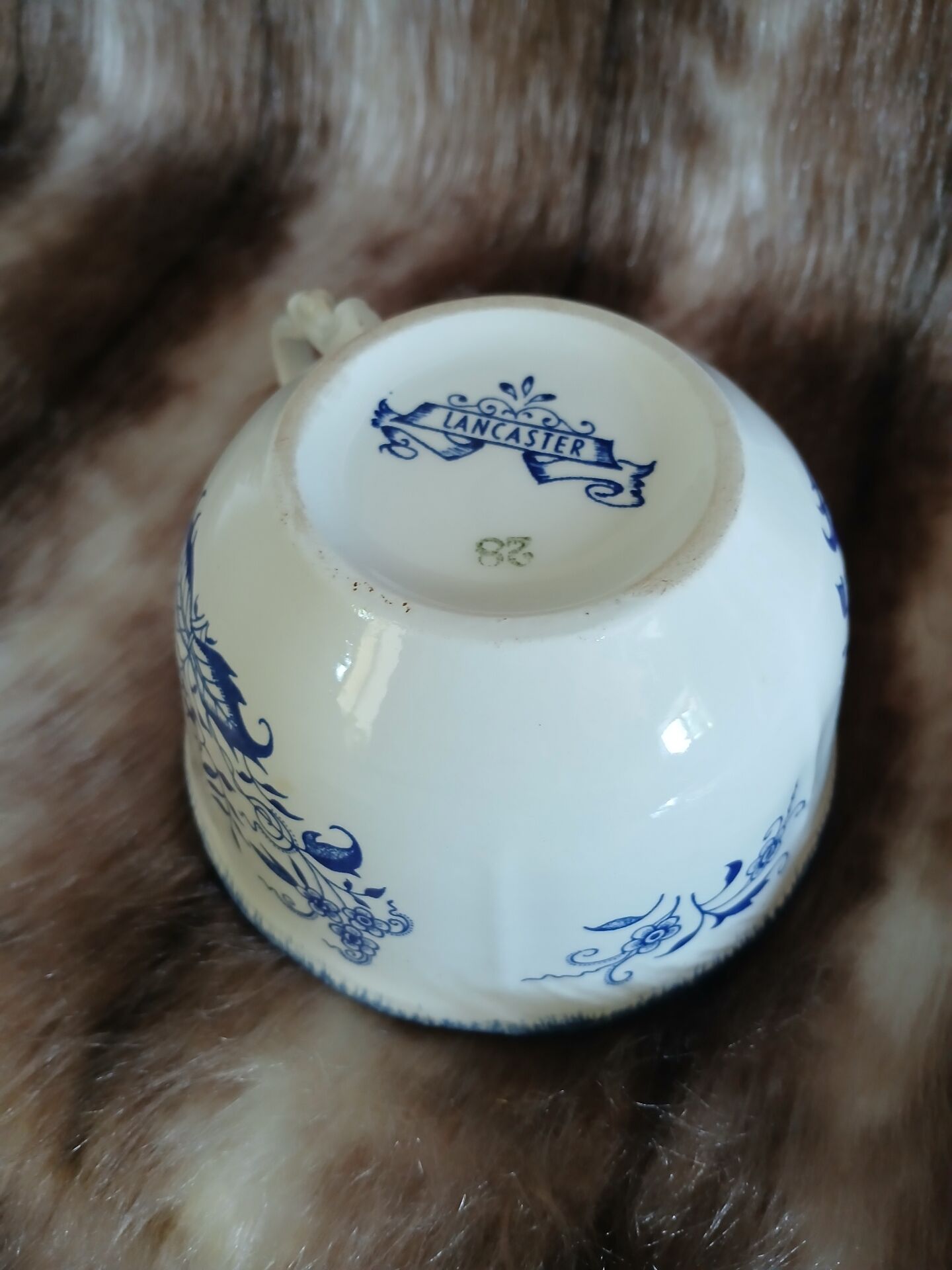 2 antique Lancaster cups