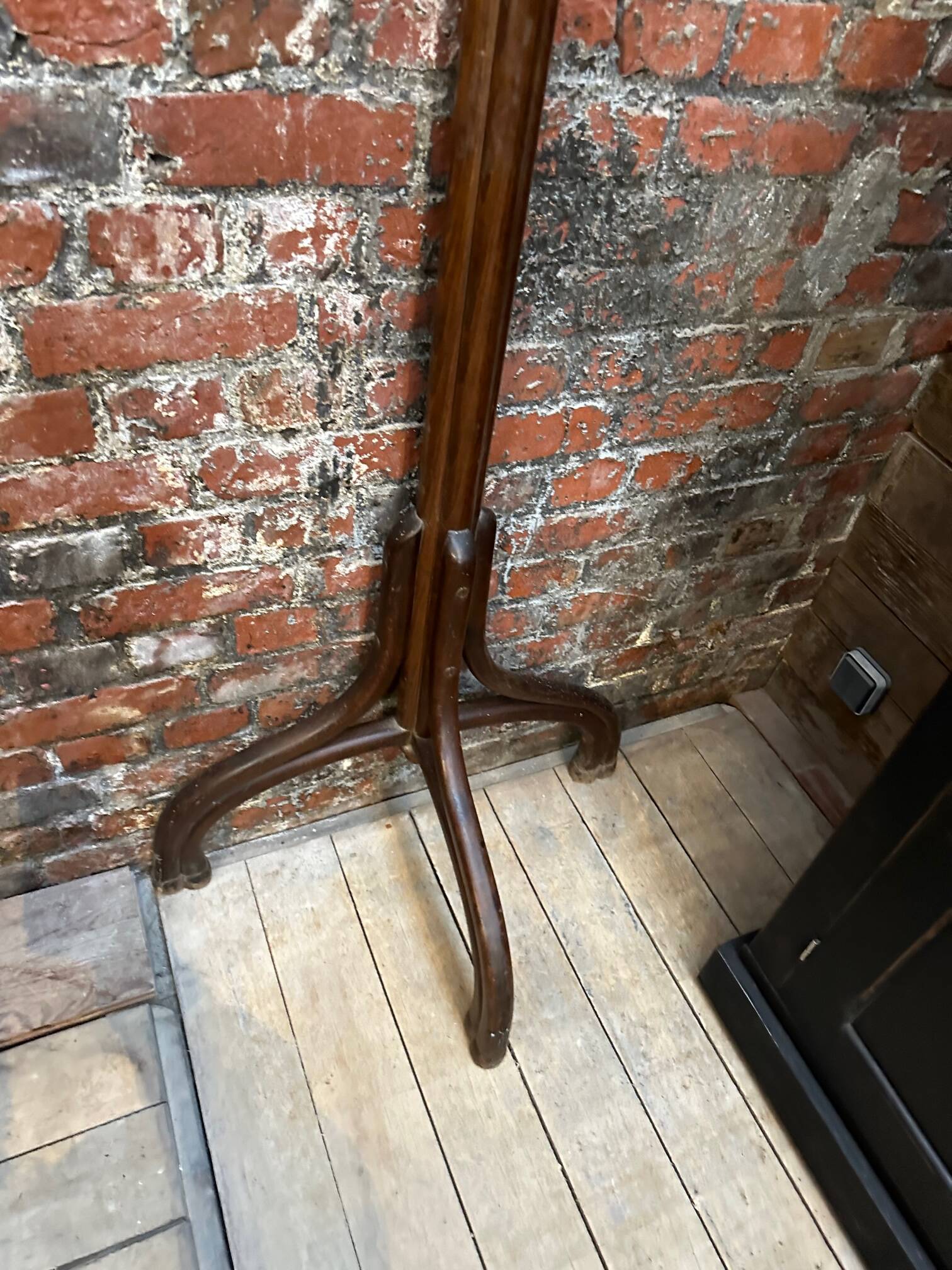 Thonet coat rack