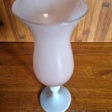 Vintage vase in pink opaline 22 cm