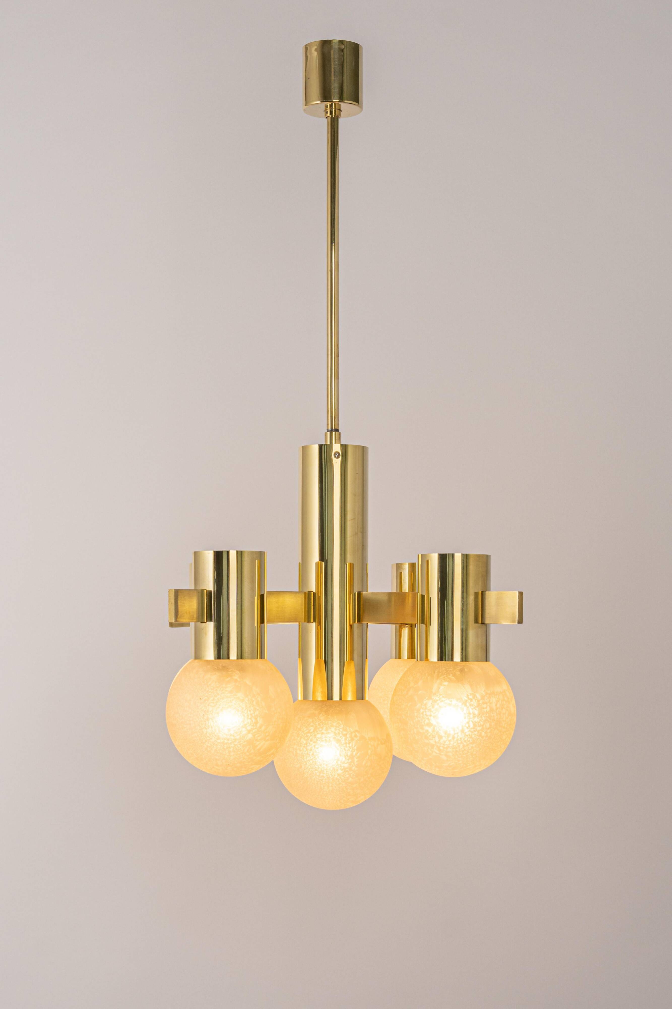 Sciolari chandelier in brass, Italy, 1960s.