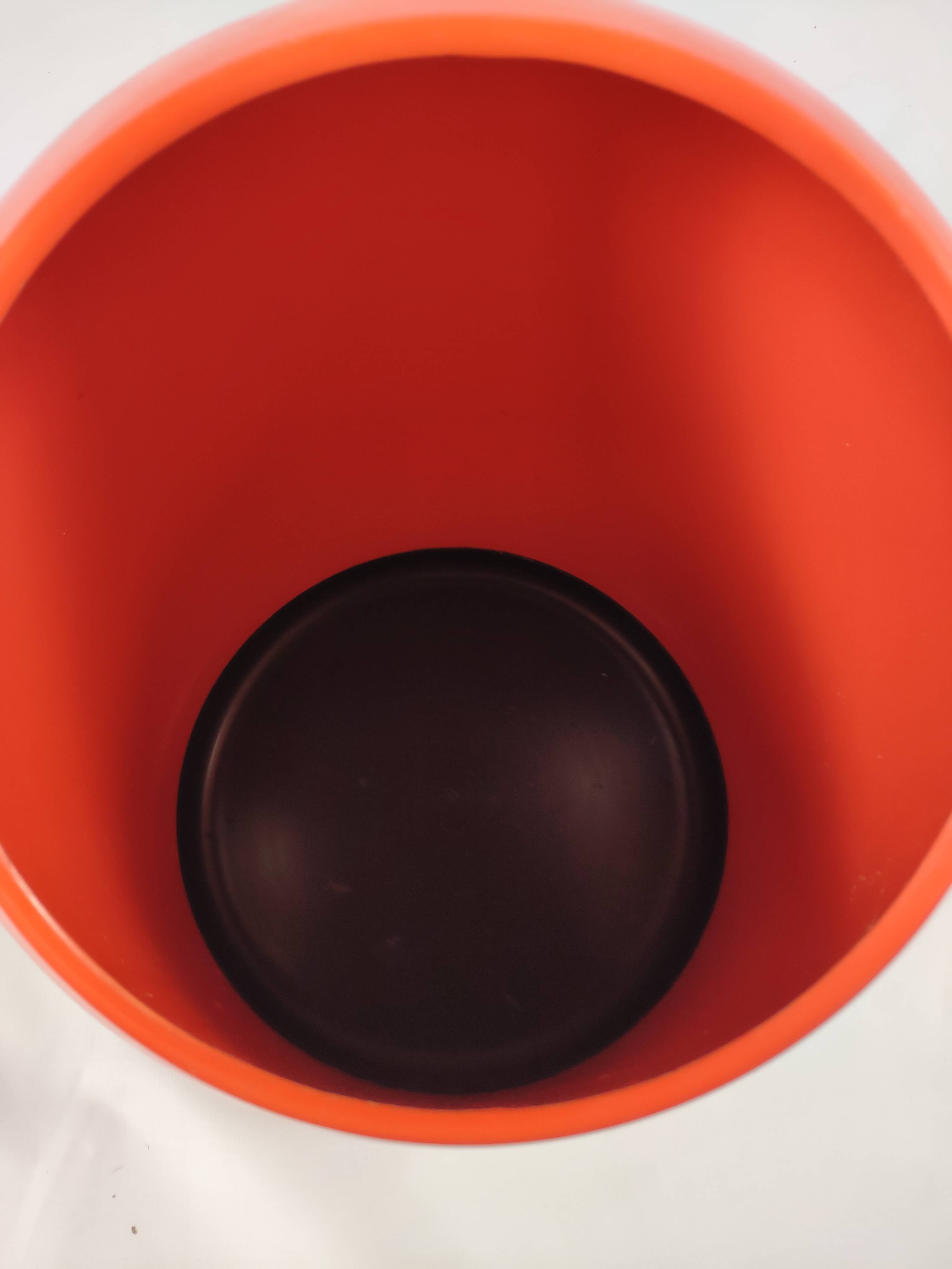 Designer office bin Roger Tallon