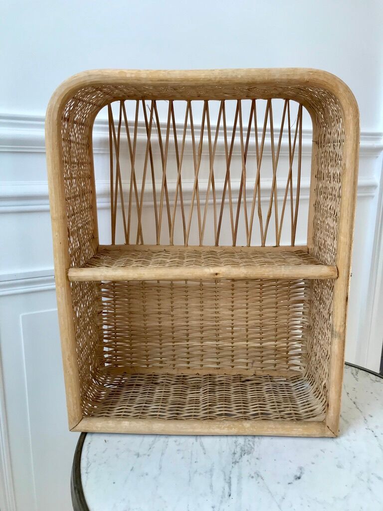 Rattan and light bamboo shelf 60s-70s