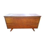 Wooden trunk with compass years 50 feet