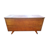 Wooden trunk with compass years 50 feet