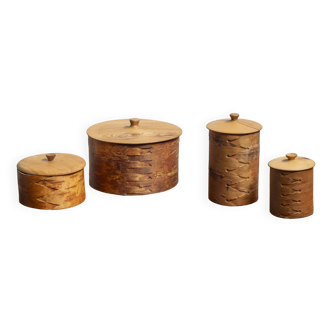 Set of 4 handmade Shaker boxes in birch bark, 1970s Sweden
