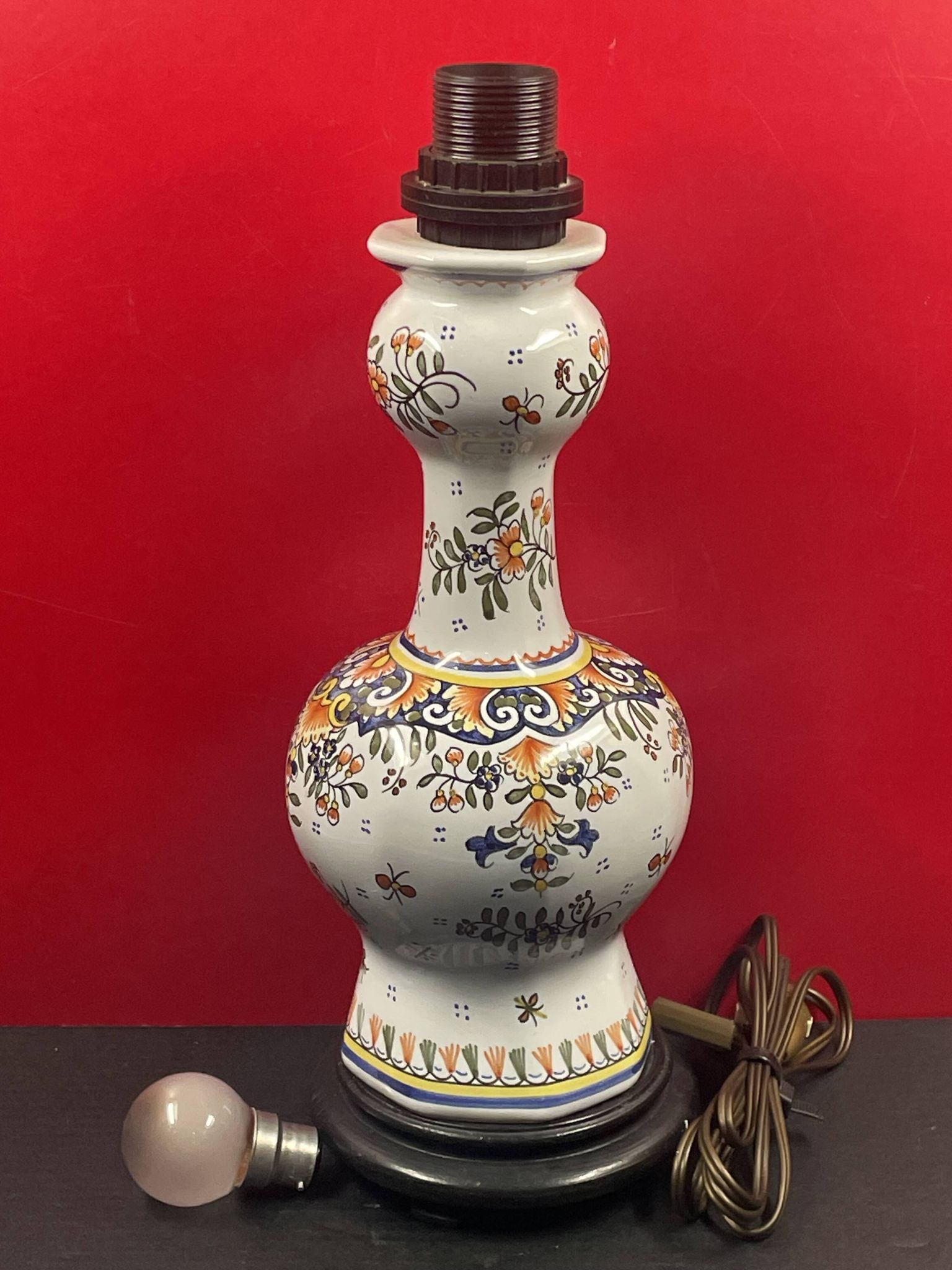 Lampe à poser, décor Rouen, Quimper, 38 cm haut de douille
