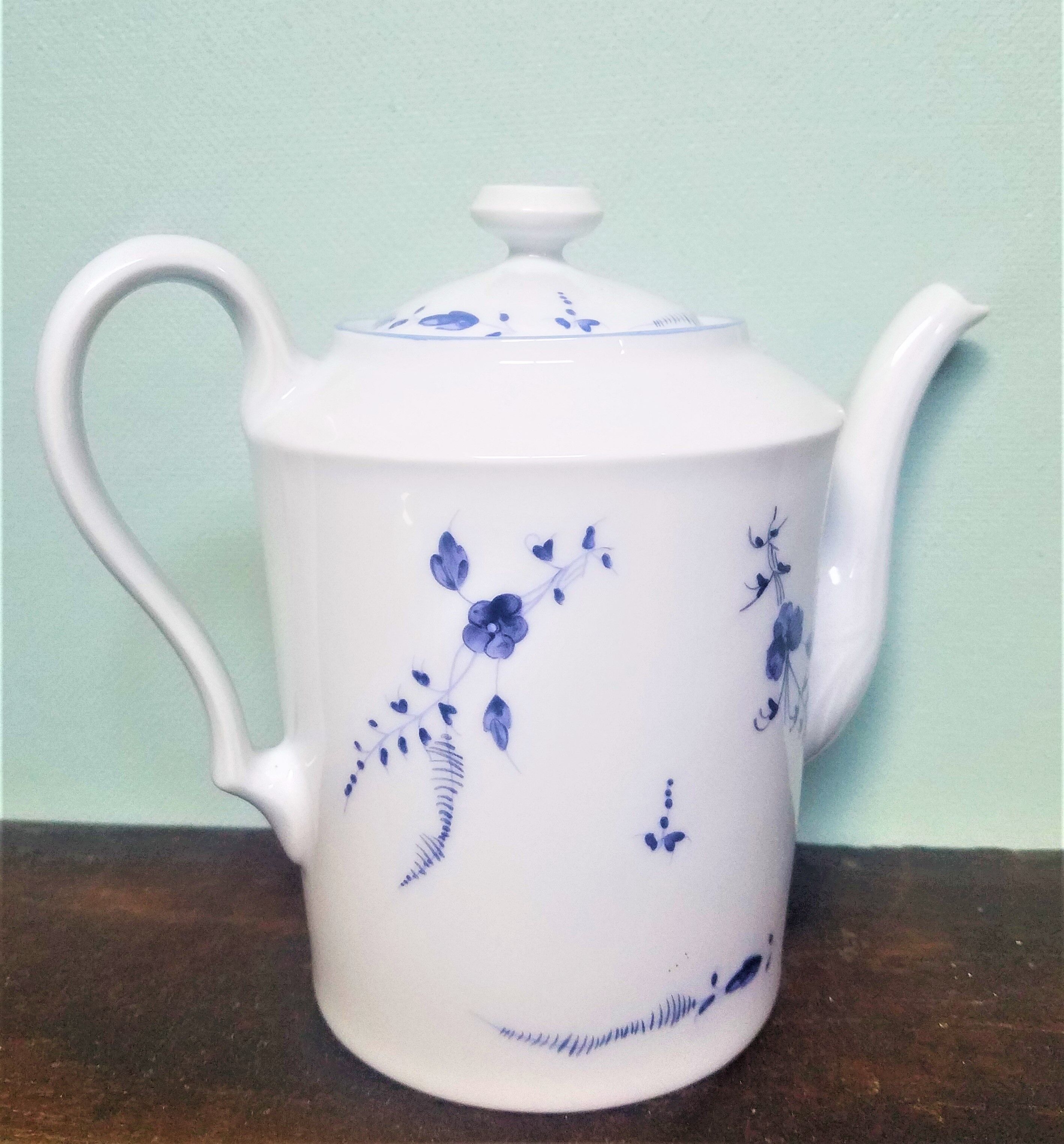 Porcelain Head to Head Tea or Coffee Service