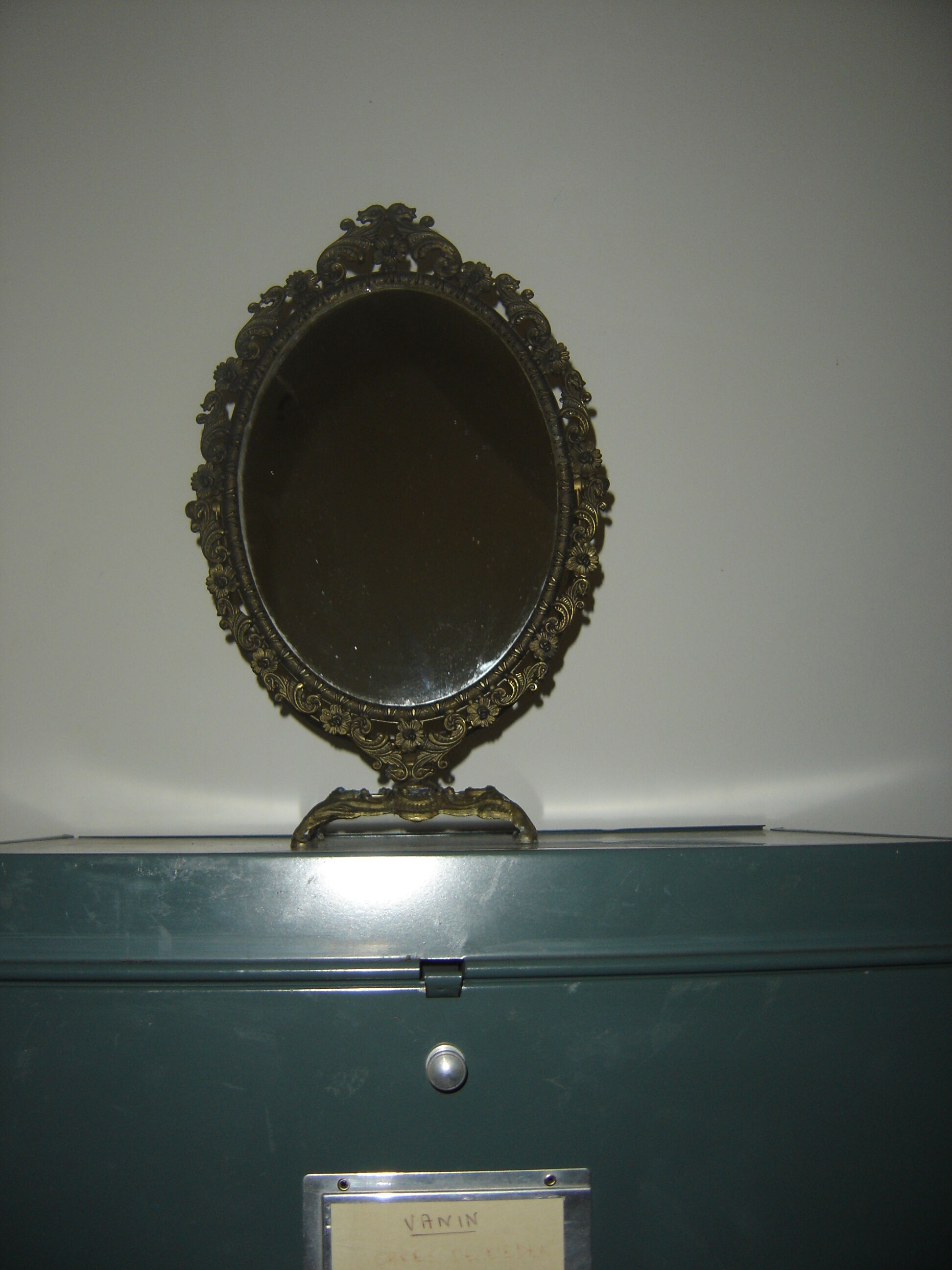 Psyche table mirror