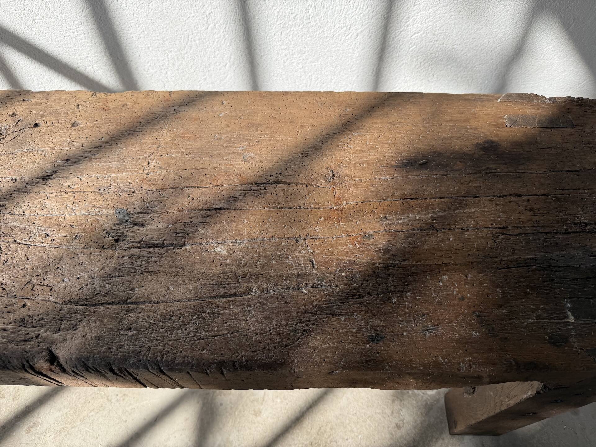 Brutalist Oak Bench – Unique Piece, 20th Century Folk Art