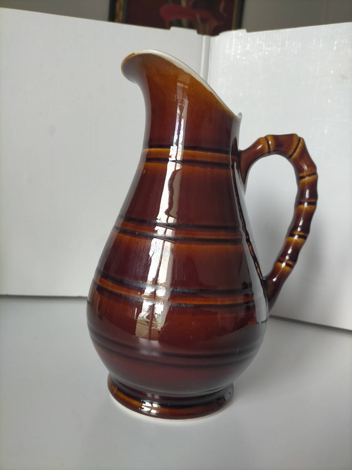 Water or wine pitcher