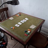 Empire style gaming table