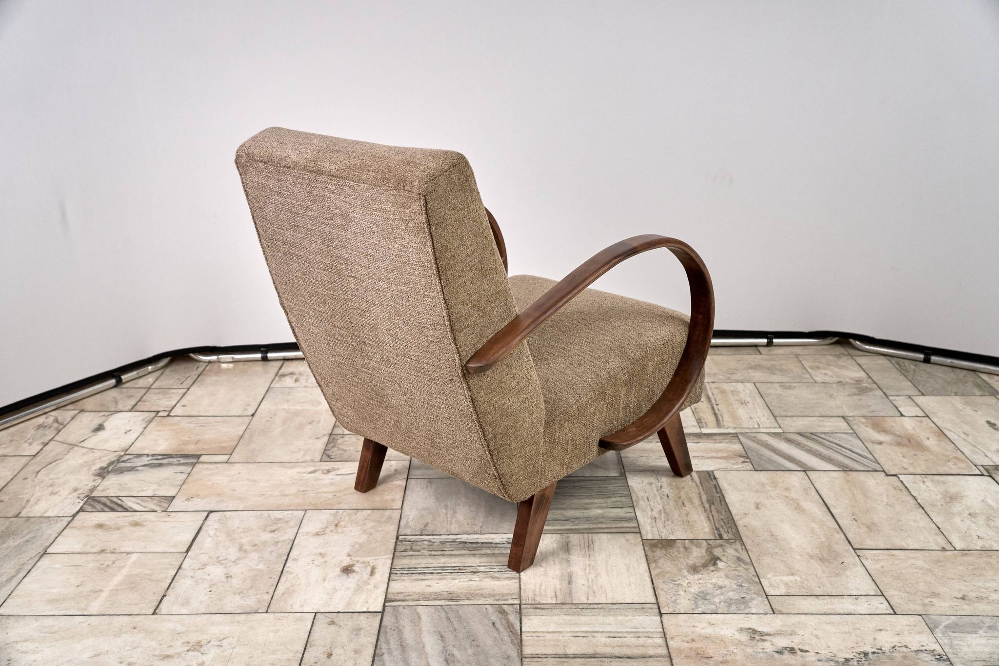 H 410 Armchair designed by Jindrich Halabala, 1940s, Czechoslovakia