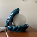 Vintage shell lamp