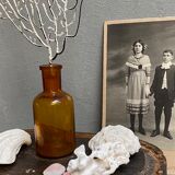 Bottle of amber officine