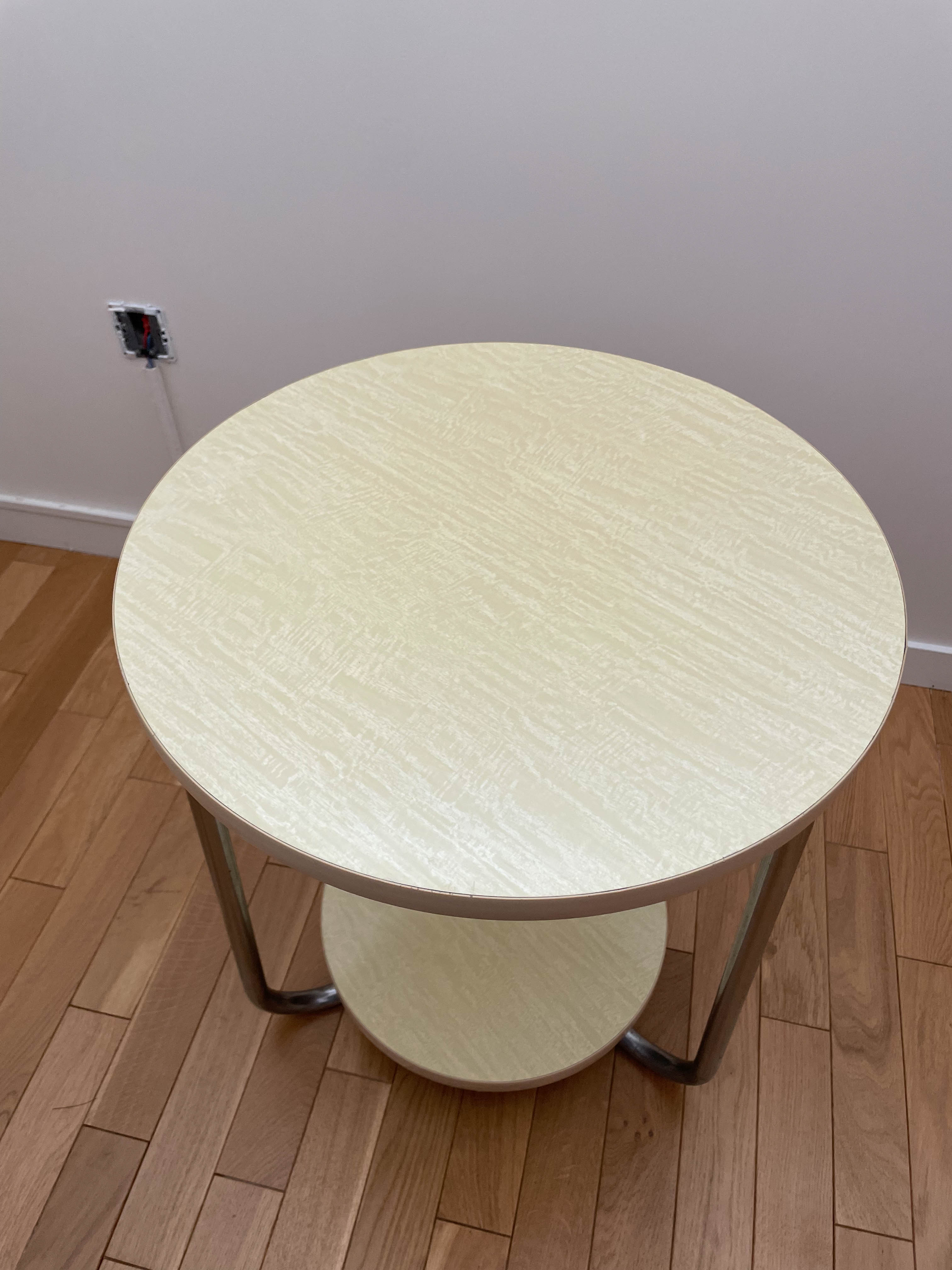 Formica pedestal table