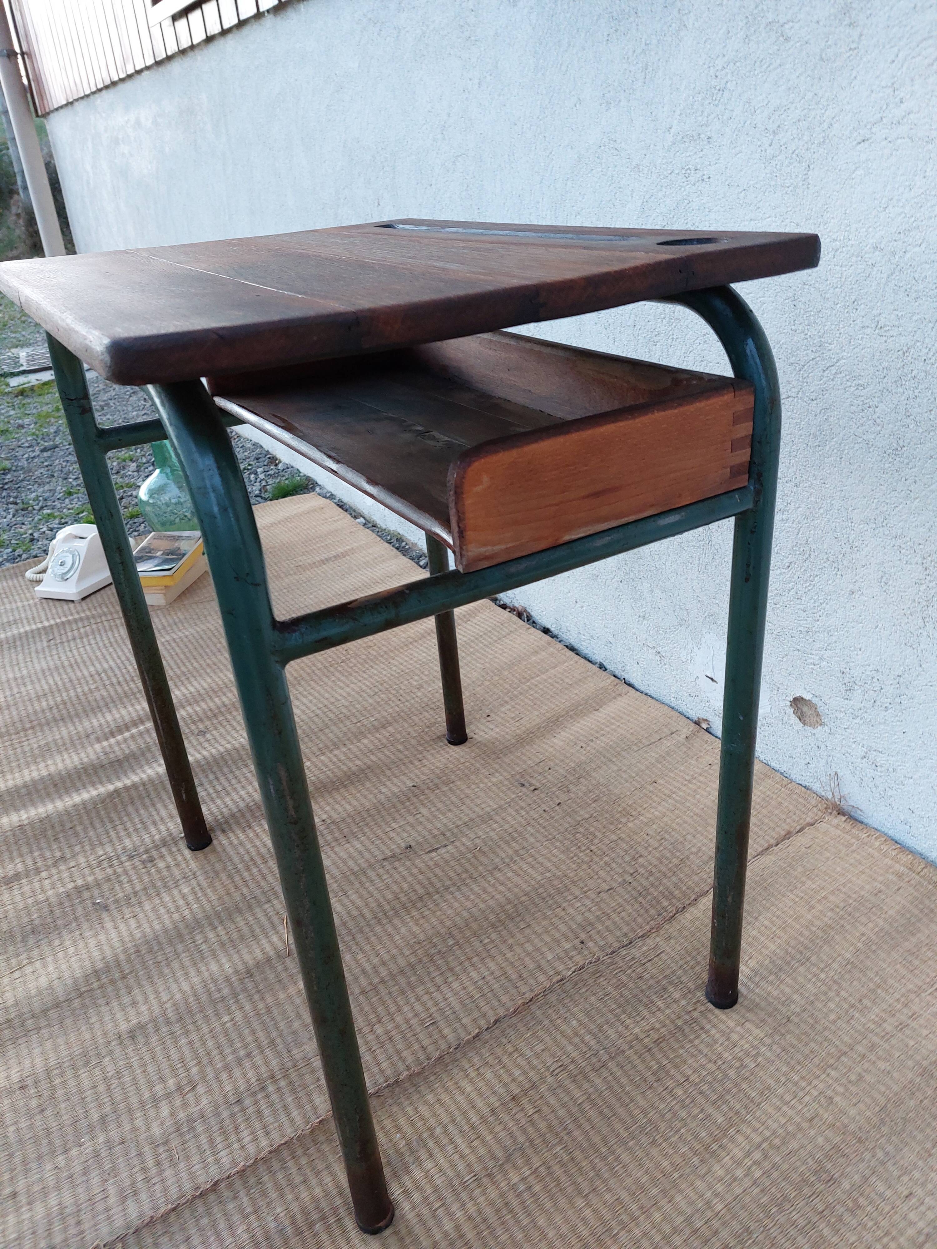 School desk