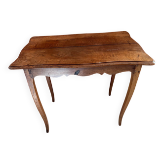 Table d’appoint en bois