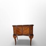 Tables de chevet italiennes du milieu du 20ème siècle.
