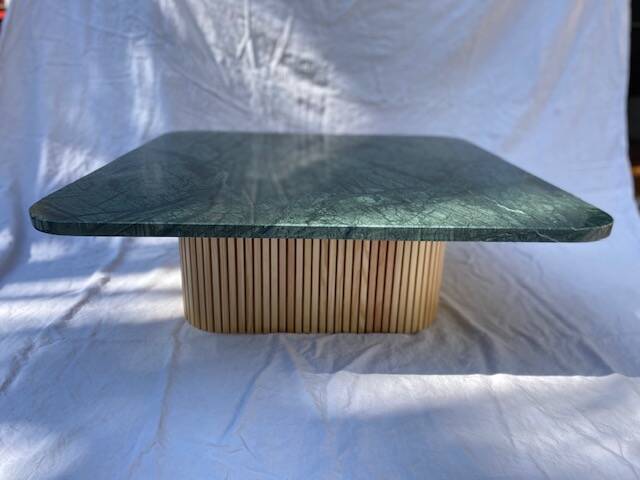 ANAÏA coffee table in bond wood and green marble