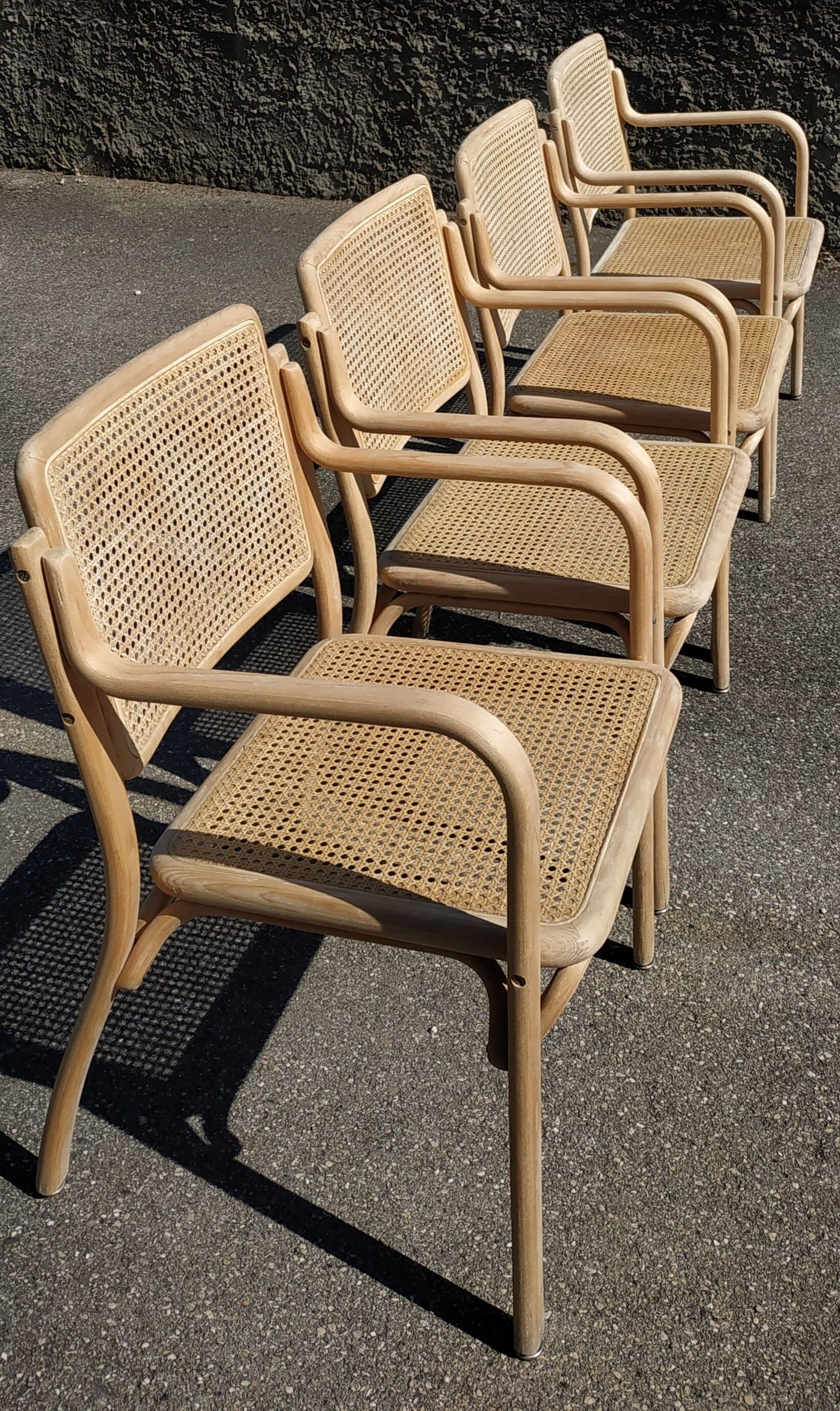 Série de 4 chaises cannées vintage années 60