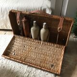 Wicker bottle case