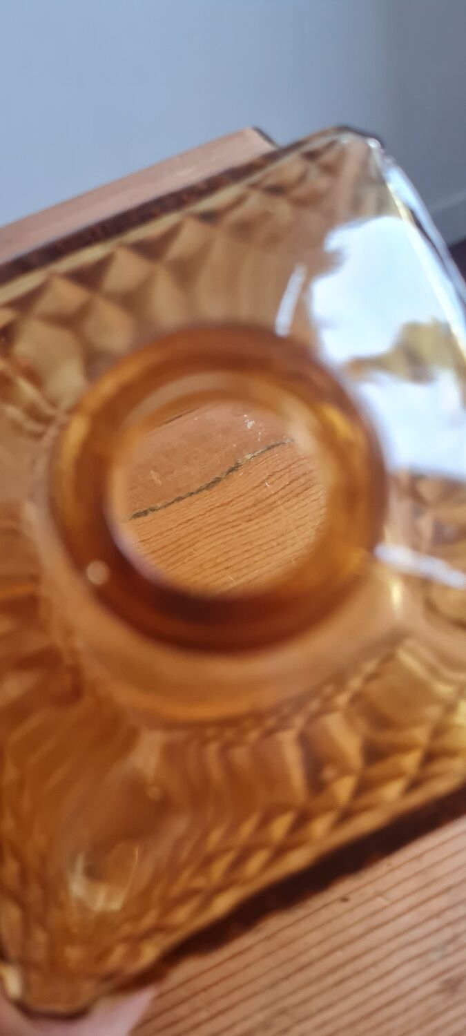 Carafe or amber glass bottle