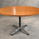 Large Eames round table by Charles & Ray Eames – Vitra edition
