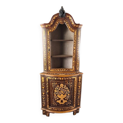 Vitrine d’angle marquetée, XIXe siècle