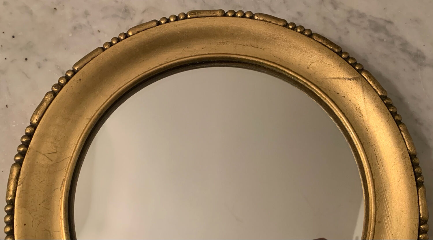 Classic style mirror