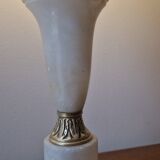 Neo-Empire style table lamp in alabaster and brass - V-shaped tulip shade