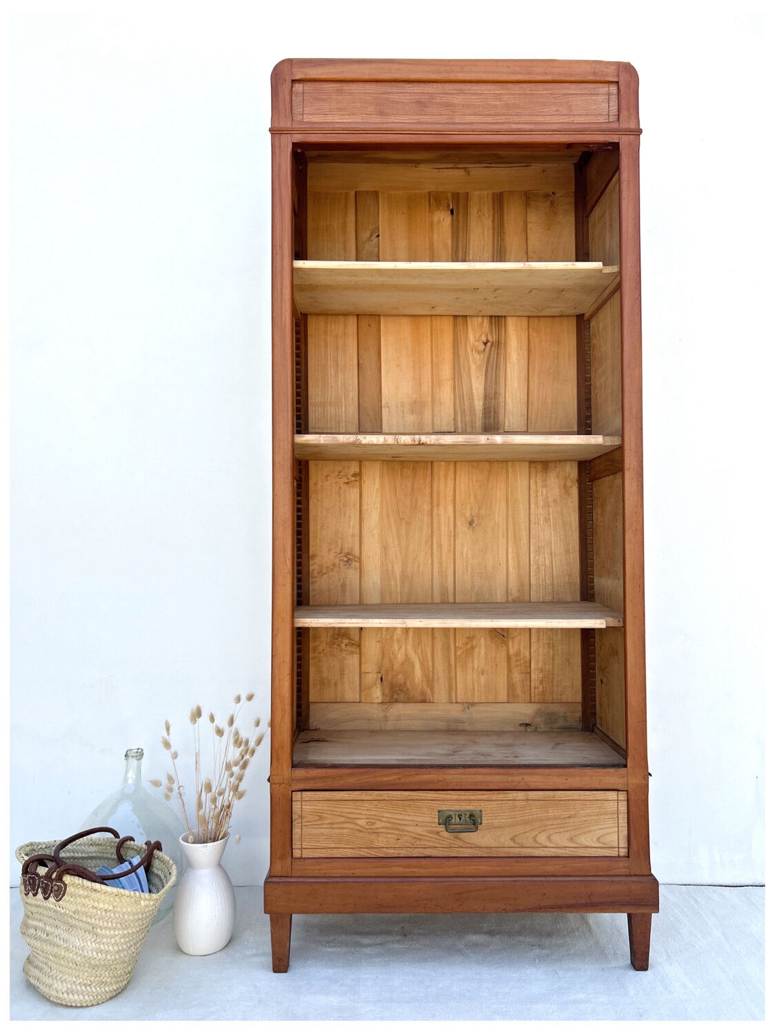 Vintage cabinet
