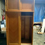 Vintage sliding wardrobe with 2 shelves, Scandinavian inspiration.