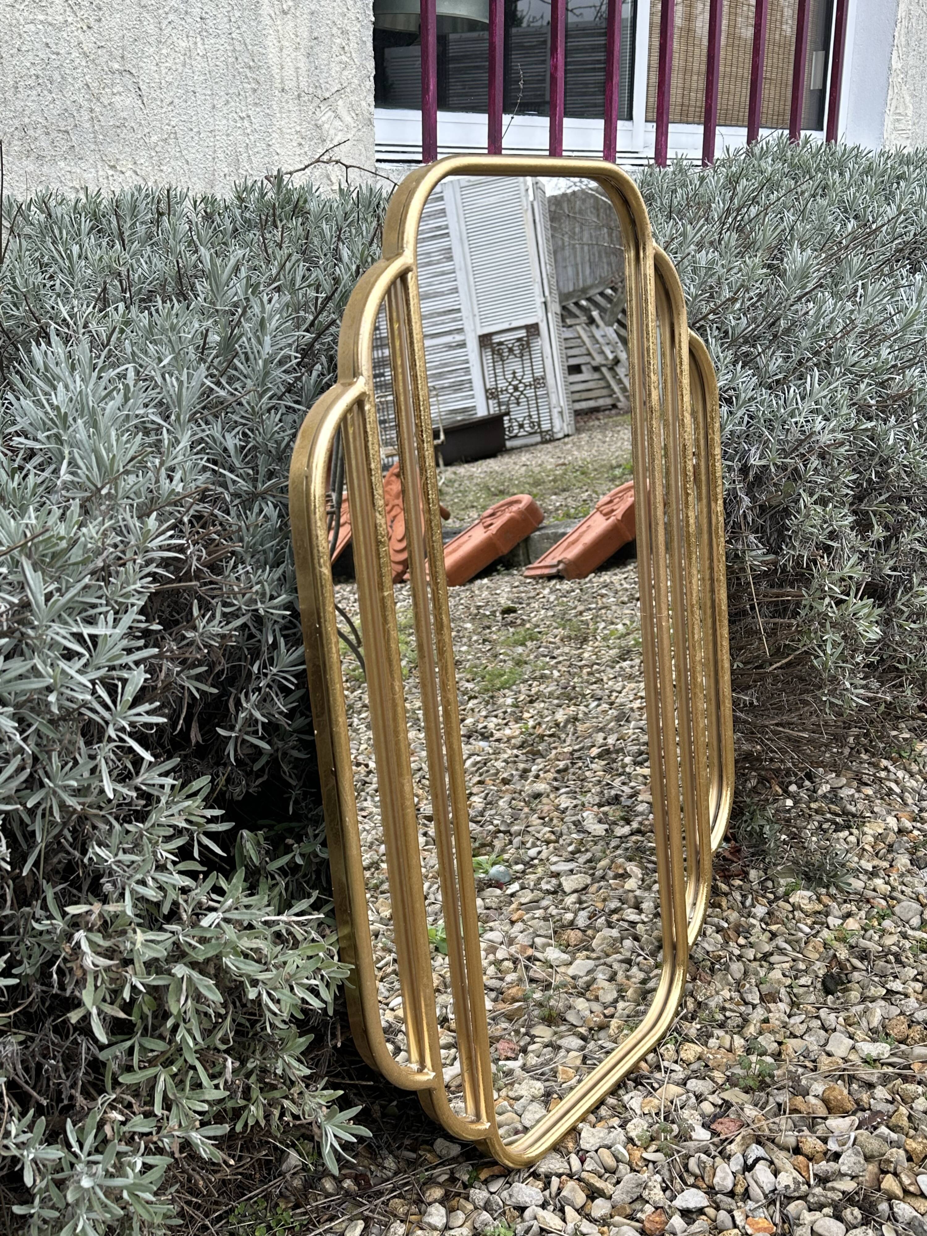 Art Deco style mirror in patinated gold iron 85 x 60 cm
