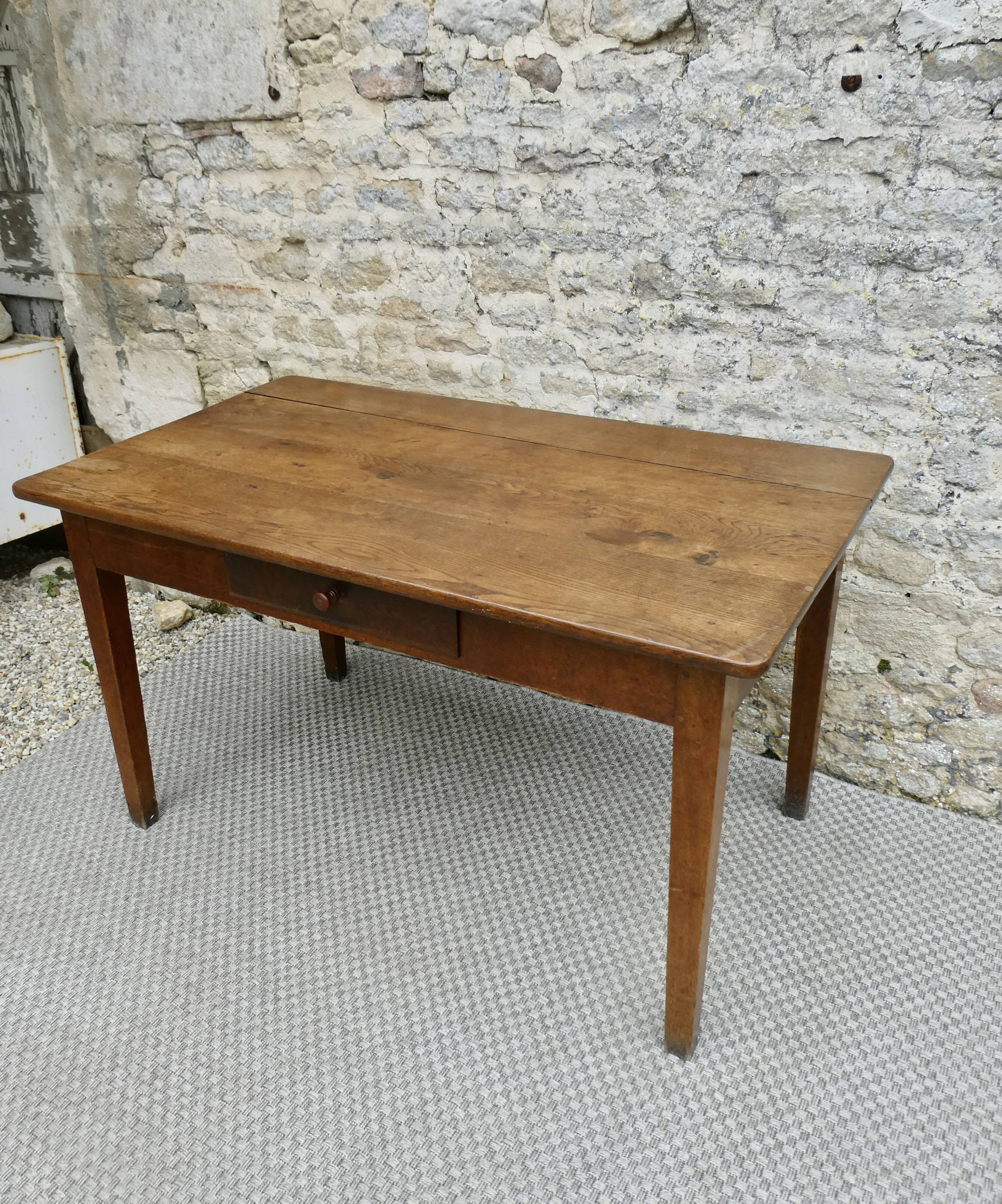 Solid wood farmhouse table 128 cm