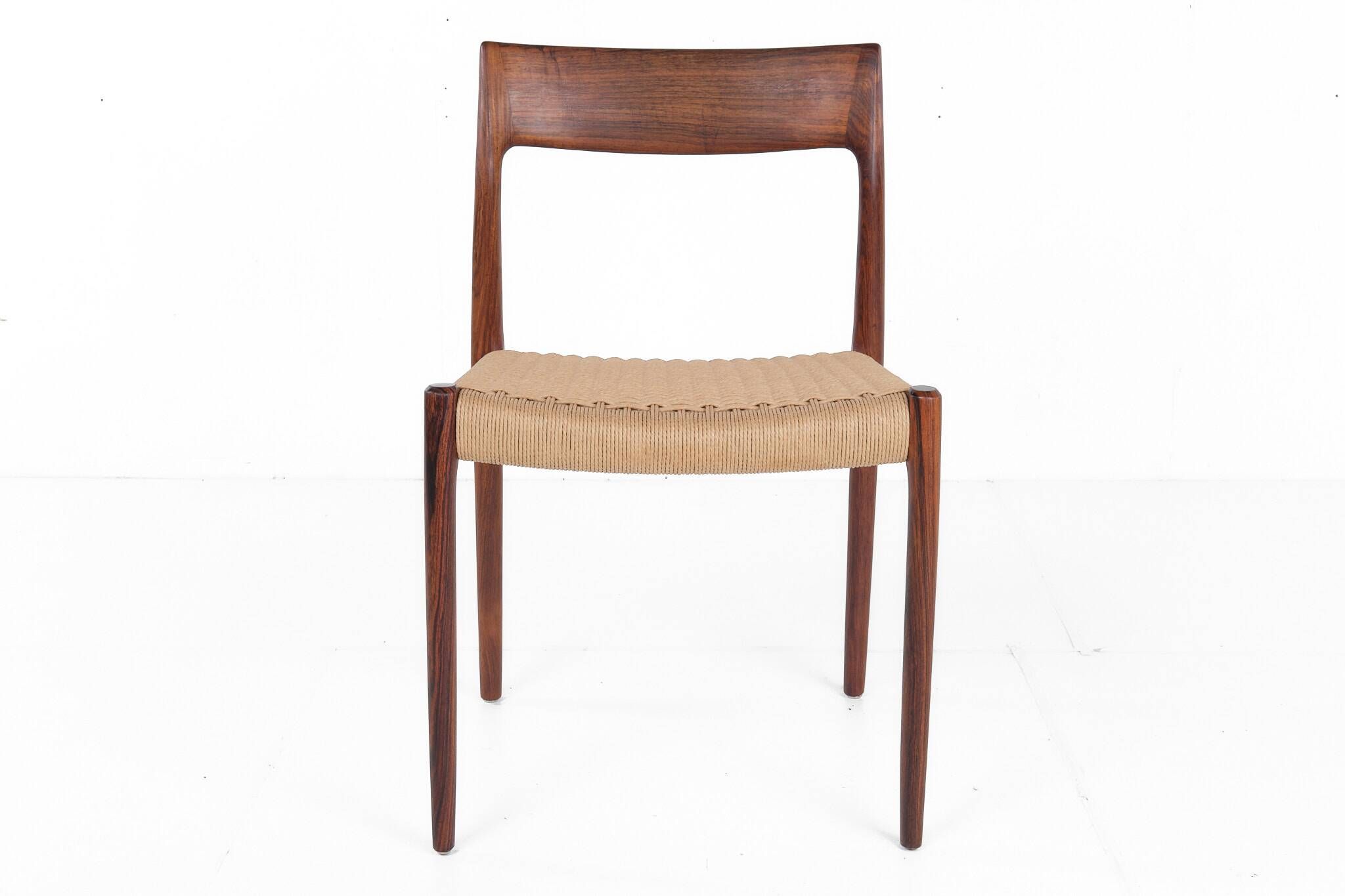 Six chairs by Niels O. Moller, rosewood, model 77, with certificate