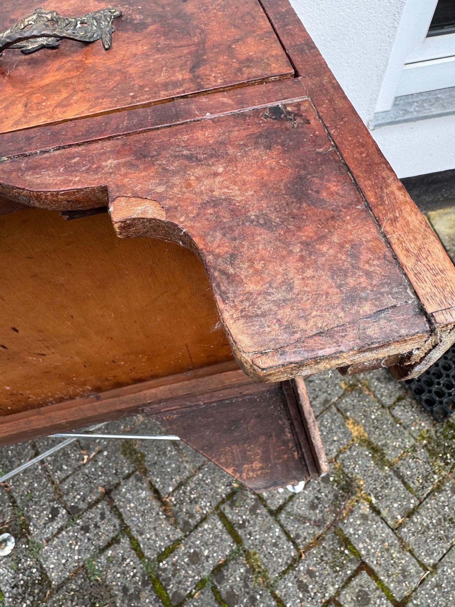 Commode en bois de burl vintage
