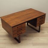 Bureau en palissandre, design danois, années 1960, designer : Torben Valeur & Henning Jensen, fabricant : Dyrlund