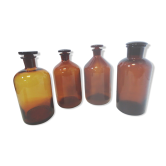 Lot de 4 flacons de pharmacie en verre ambré