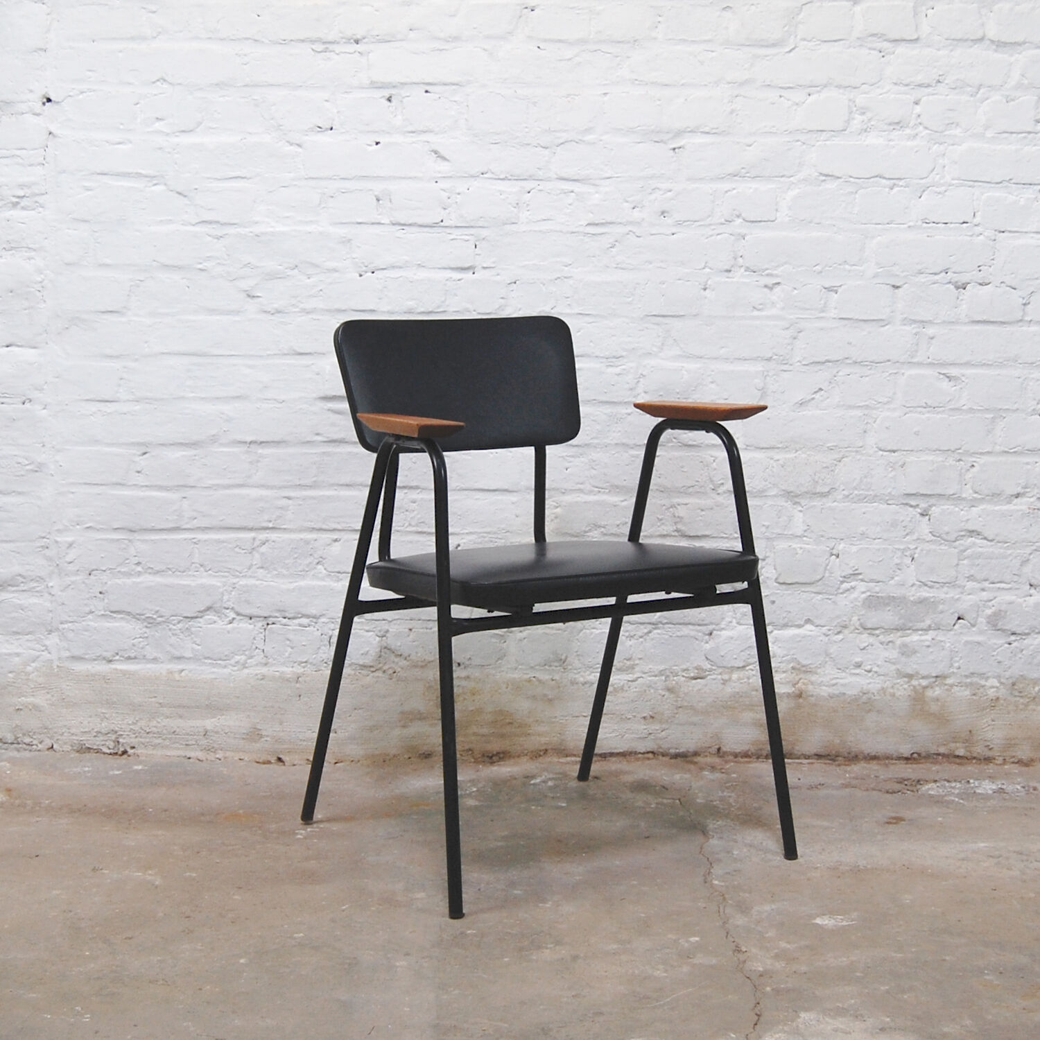 Fauteuil M par Pierre Guariche pour Meurop 1950s