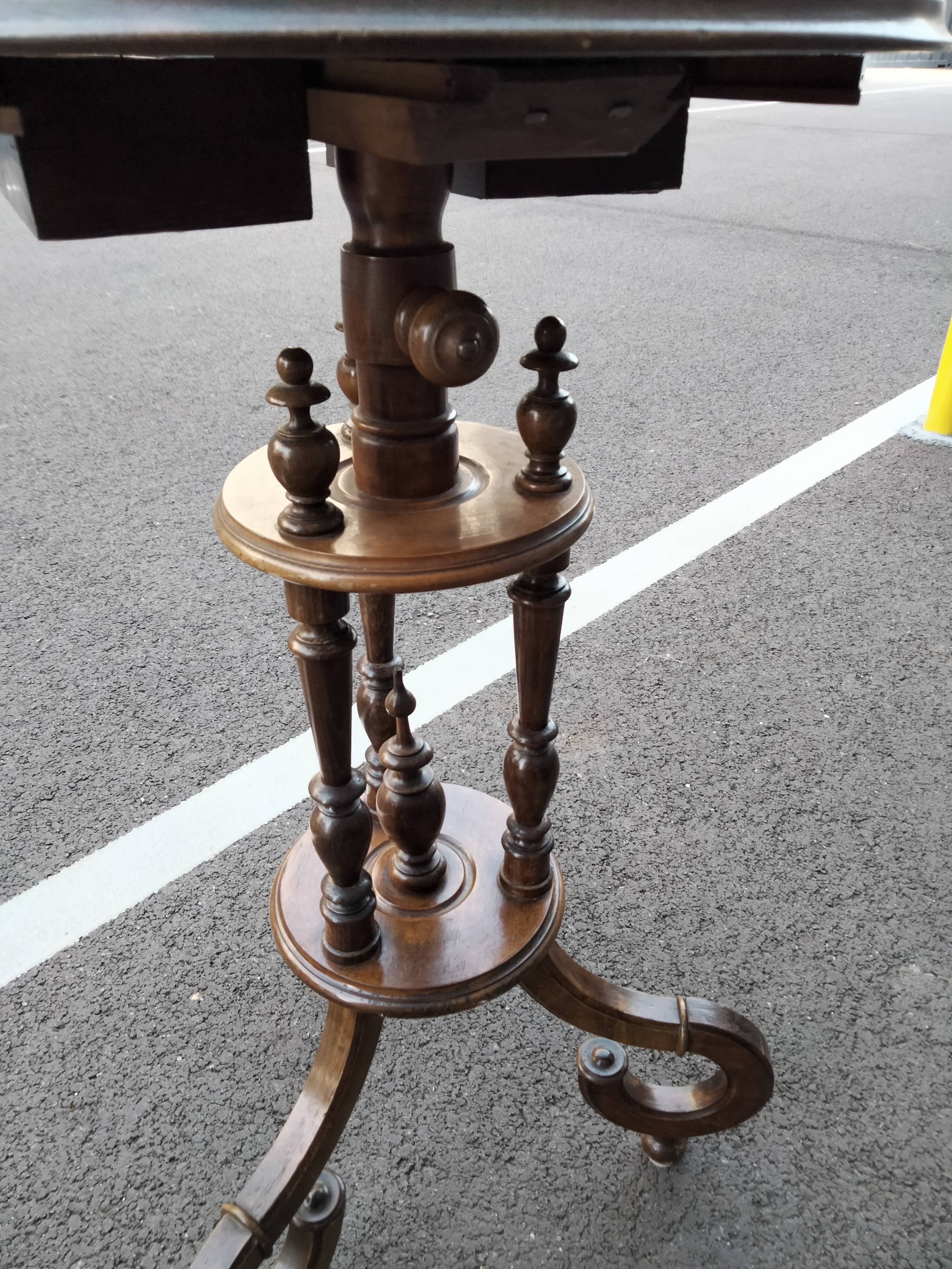 Coiffeuse ancienne meuble de barbier ancien  vintage