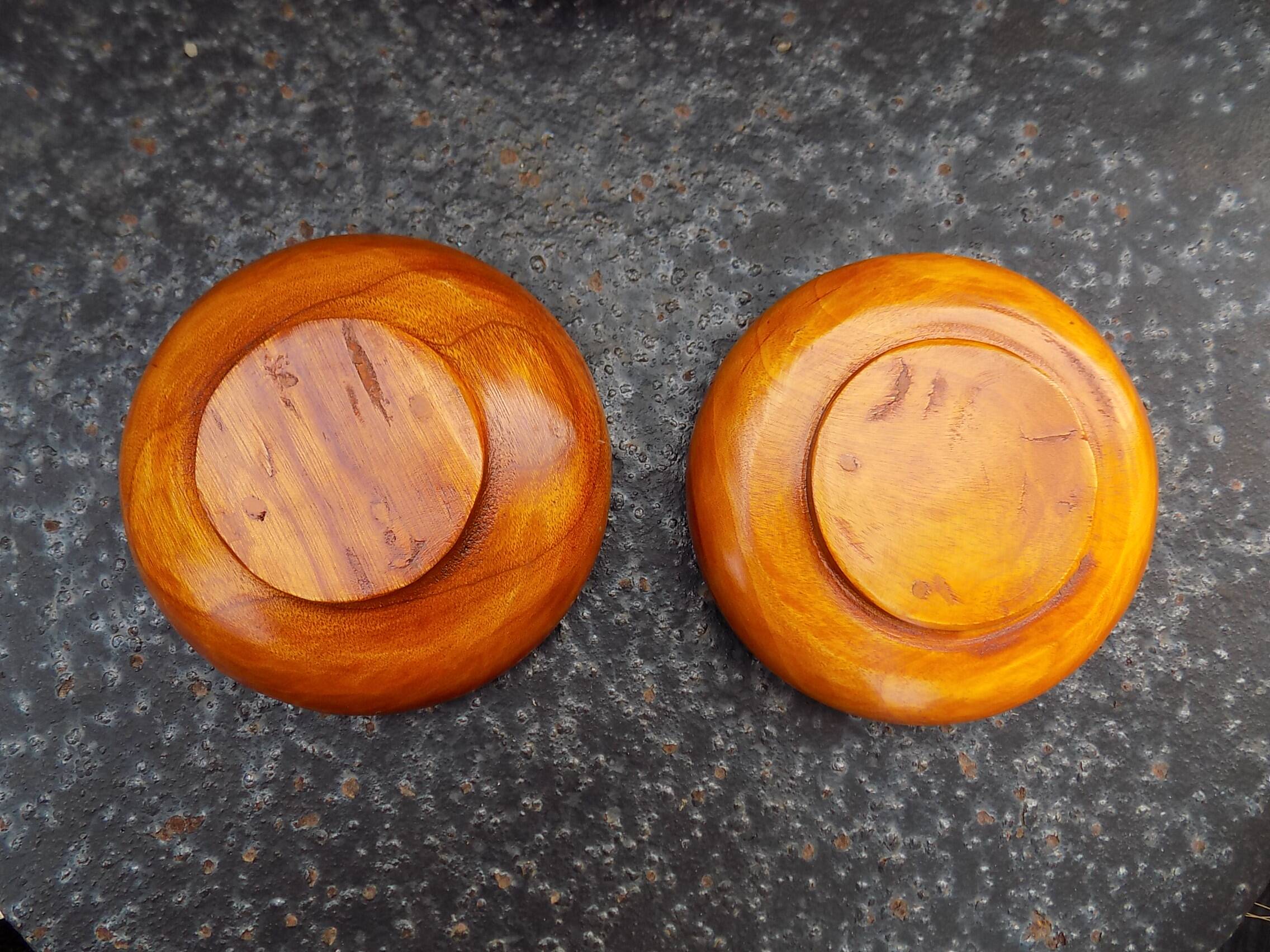 Set of 4 wooden bowls - cups