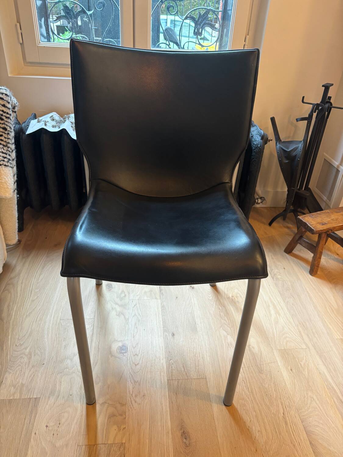 4 Philippe Starck Cheap Chic Leather chairs