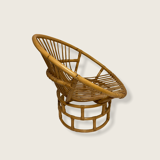 Rattan lounge chair