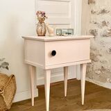 Bedside table with spindle legs