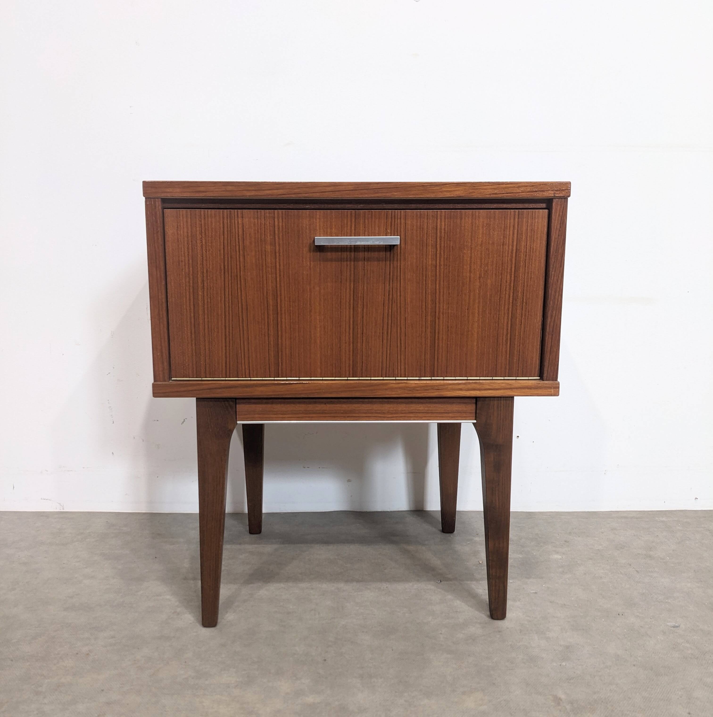 Chevet, meuble d’appoint teck vintage