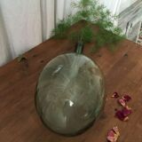 Demijohn in the form of a drop