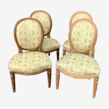 Série de quatre chaises estampillée d’époque louis XVI