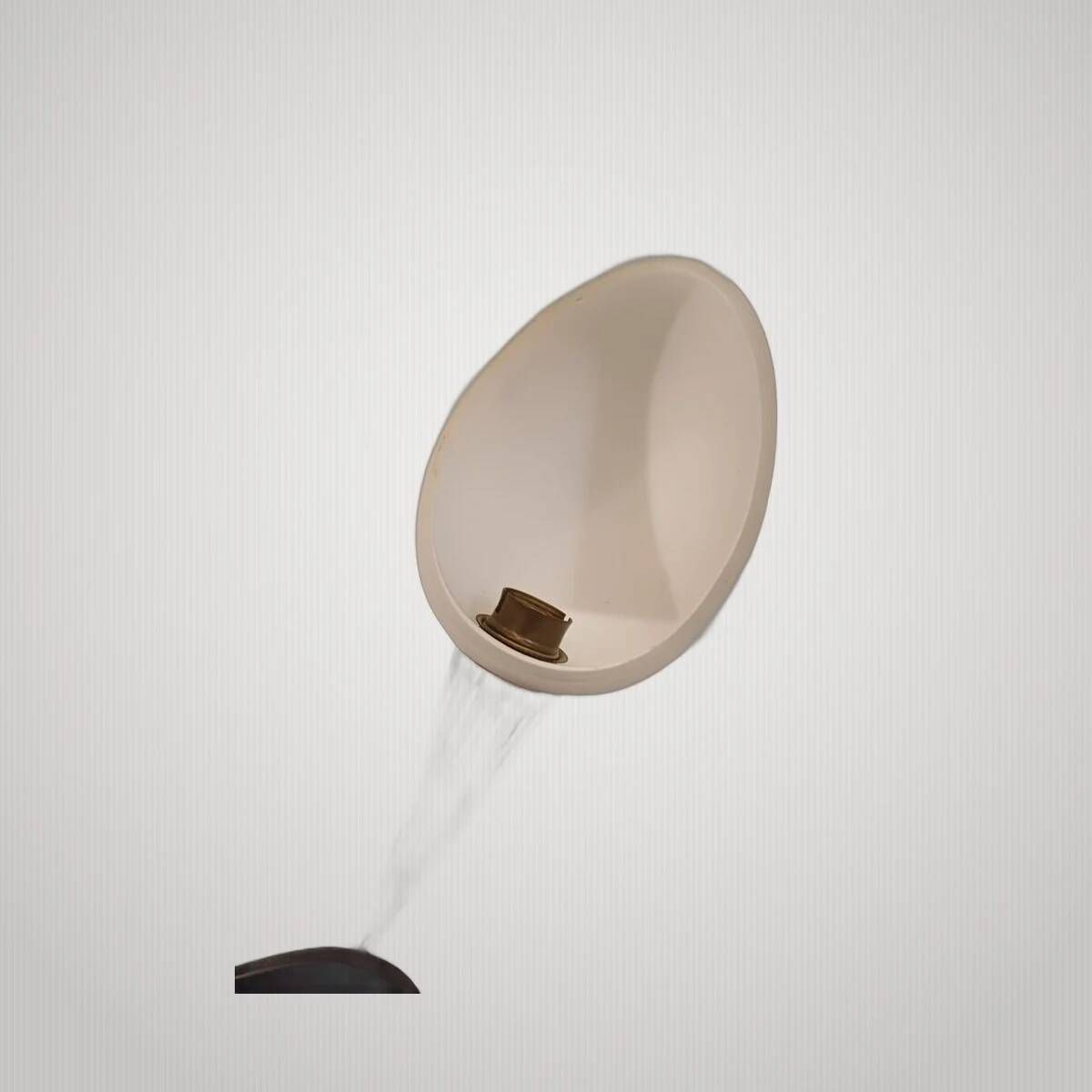 Beautiful is the impressive wall light offered by the house of luminaire arlus year.