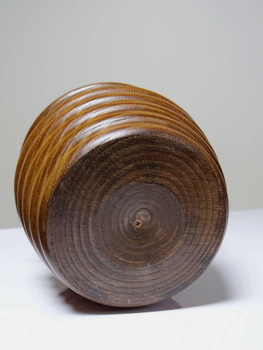 Tobacco jar, vintage turned wooden box from the 40s-50s