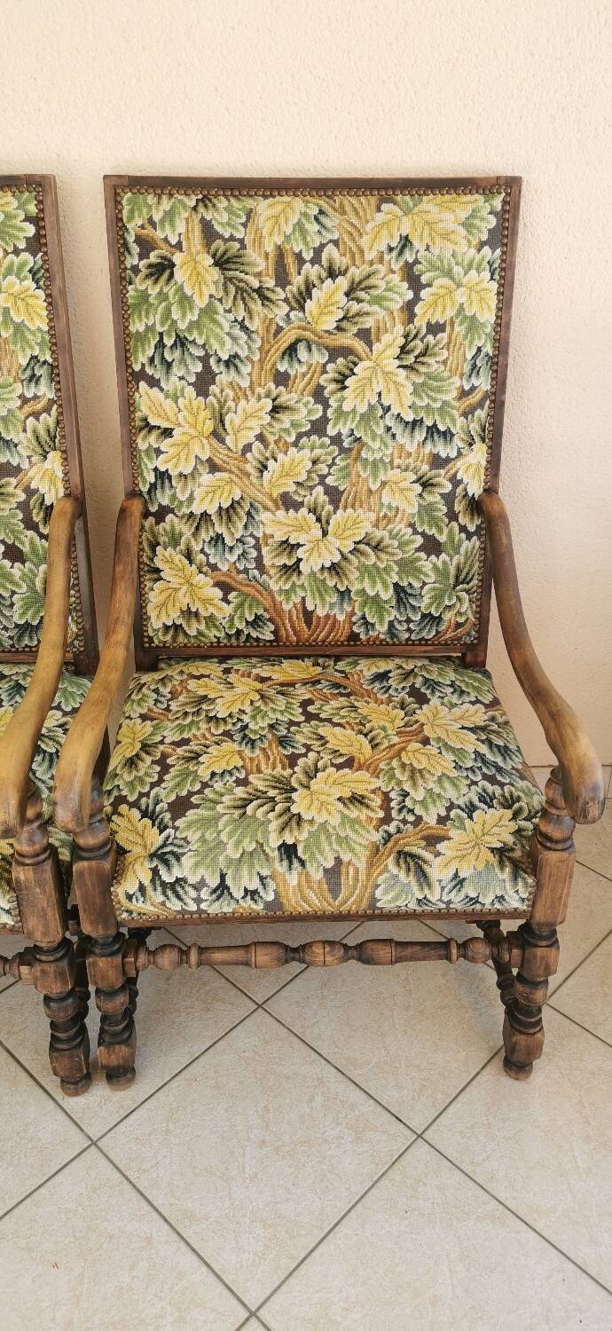 Fauteuils style Louis XIII
